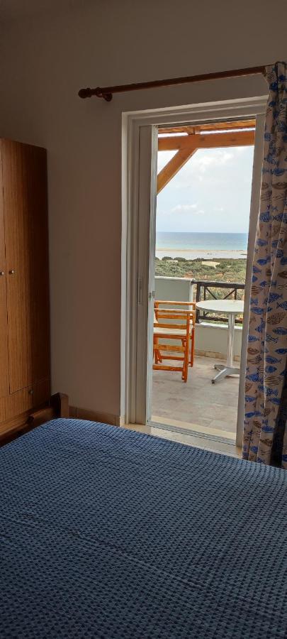 Faros Apartments Ксерокамбос Экстерьер фото