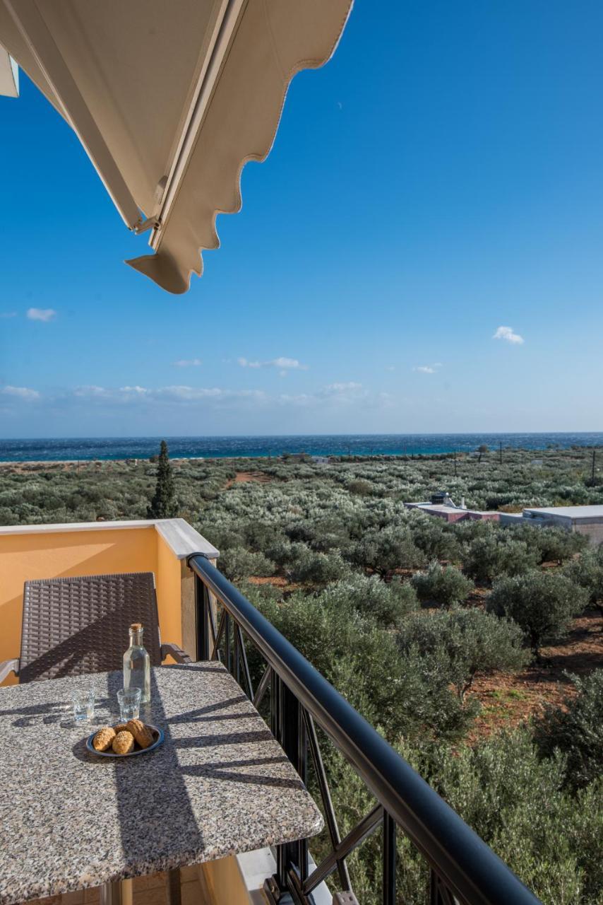 Faros Apartments Ксерокамбос Экстерьер фото