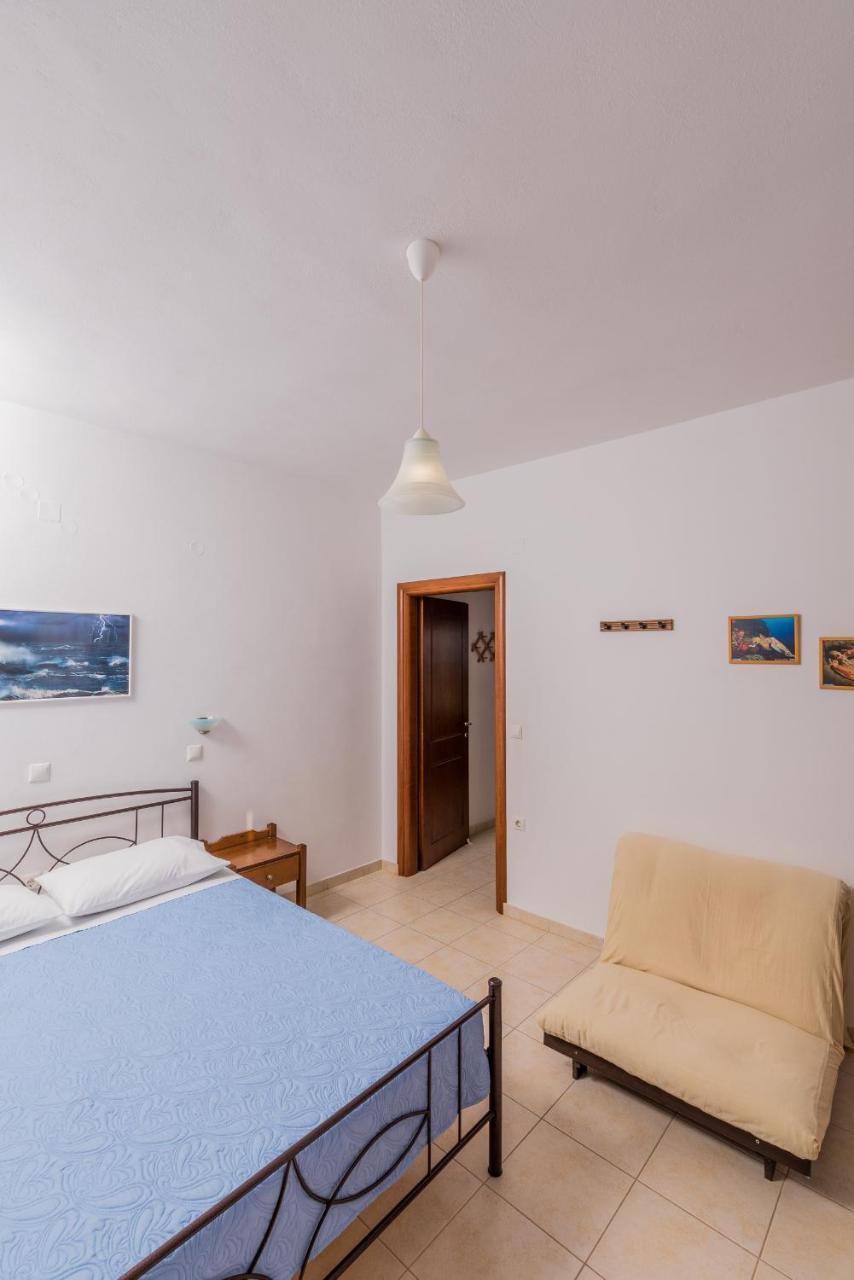 Faros Apartments Ксерокамбос Экстерьер фото